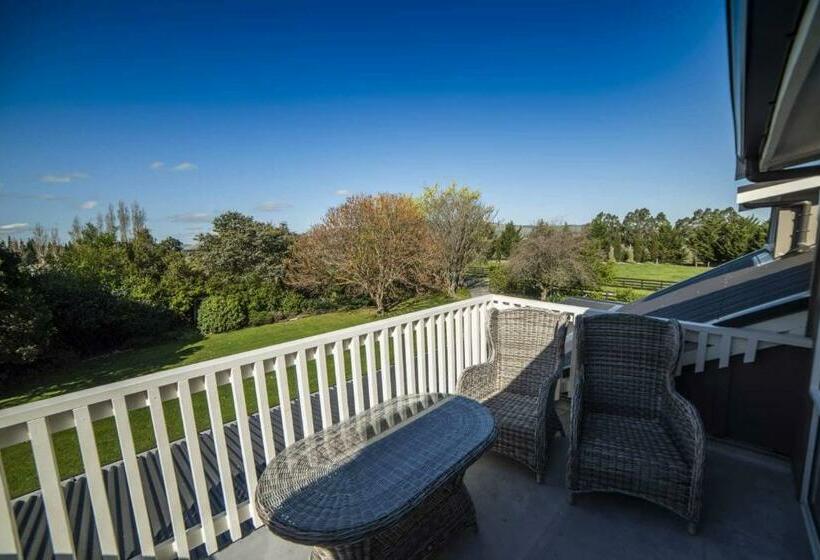 Люкс, Waipara River Estate