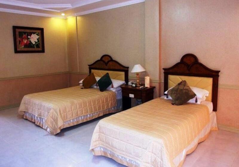 バルコニー付きデラックスルーム, Camiguin Highland Resort