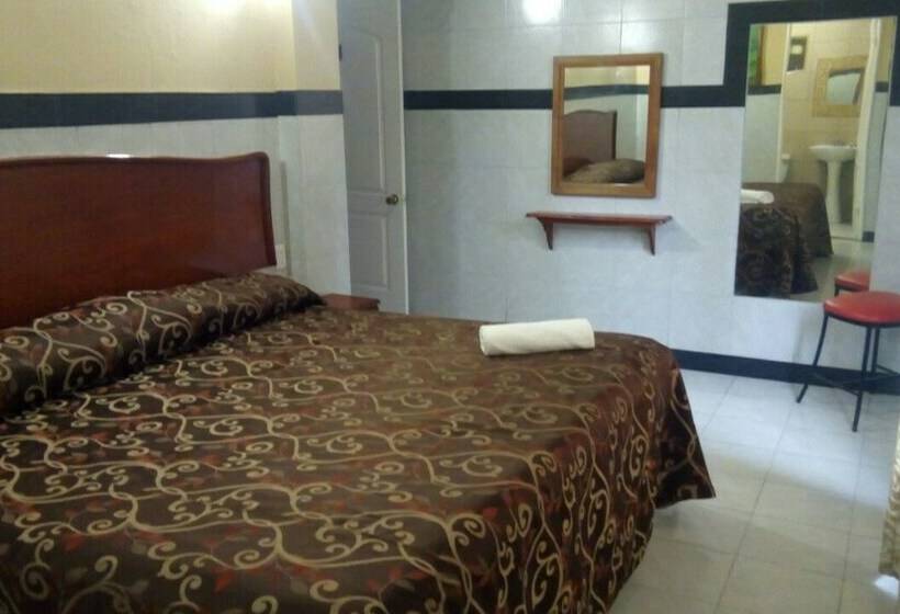 اتاق استاندارد چهار تخته, Hacienda Canada Rica 1