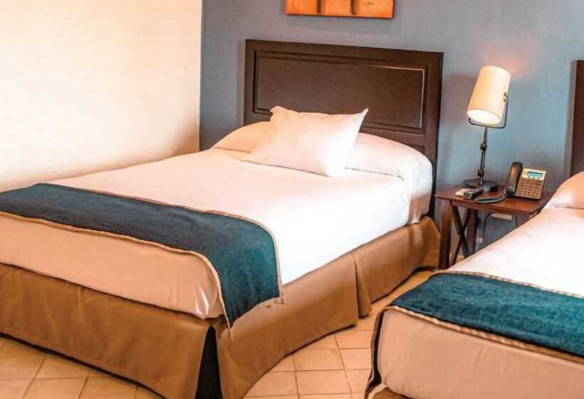 Deluxe Zimmer, Presidente Las Tablas