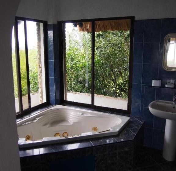 Люкс, The Blue Orchid Resort