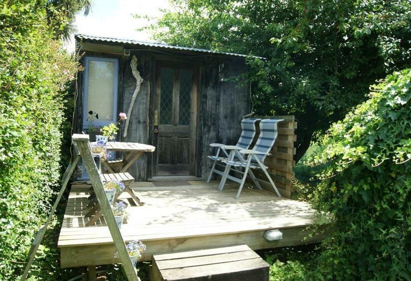 Номер Стандарт Вид на Сад, Waitapu Springs B&b