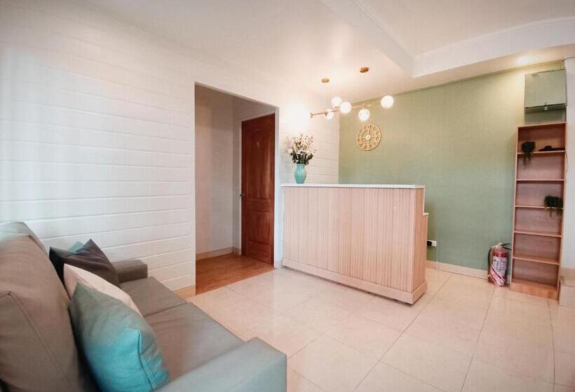 Номер Стандарт Трехместный, Kaimito House   Guest House Near Mactan Cebu Airport