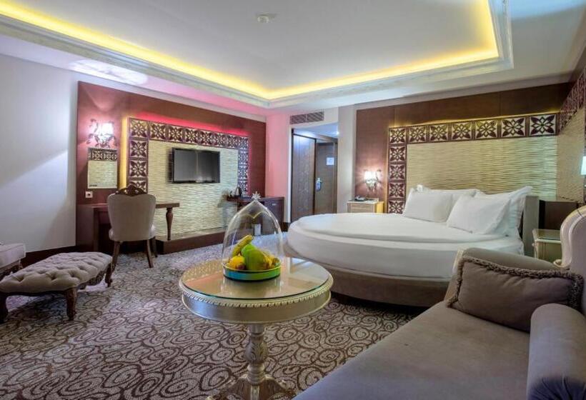 سوئیت با تخت بزرگ, Liman Hotel & Casino By Merit