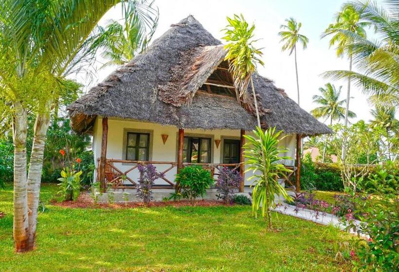 Бунгало Стандарт, Pongwe Bay Resort