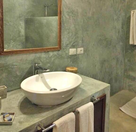 Семейный Номер Вид на Сад, Pongwe Bay Resort