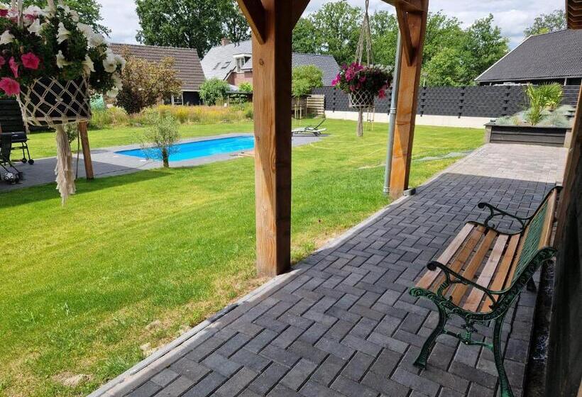 Номер Стандарт Вид на Сад, B&b Hartje Exloo
