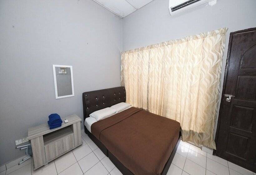 سوییت خانوادگی, Oyo 91011 Iman Homestay Gua Musang