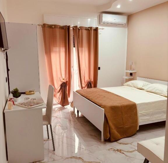 اتاق سه نفره دلوکس با چشم‌انداز دریا, B&b A Un Passo Dal Mare