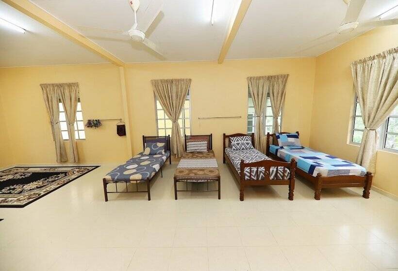 Family Suite, Oyo 91004 Homestay Masjid At Taqwa