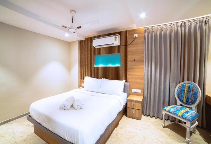 Номер Deluxe, Oviya Hotels