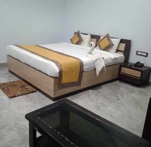 Номер Стандарт Индивидуальный, Shree Parivaar Resort