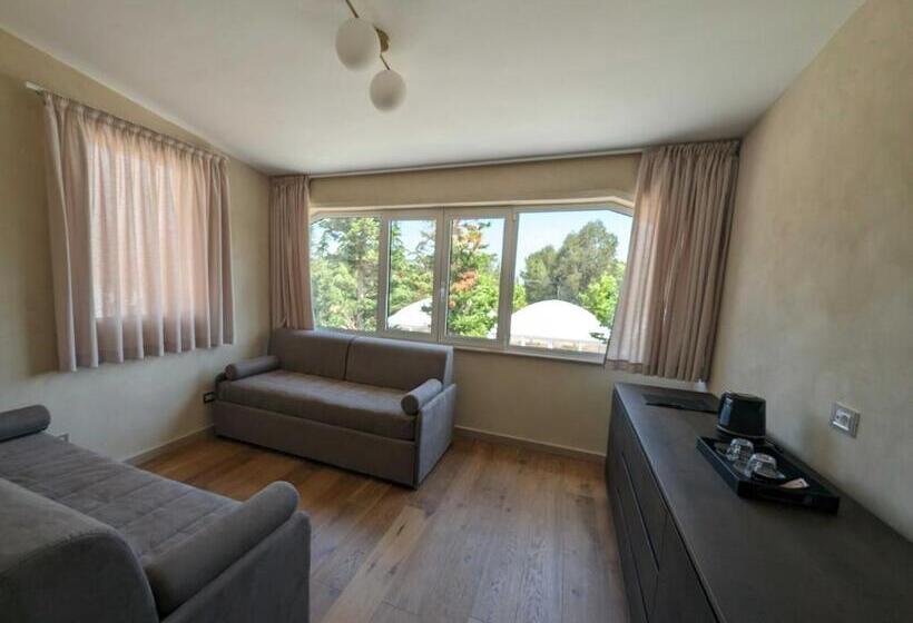 سوییت سوپریور, Quarto Di Monte Suite & Spa