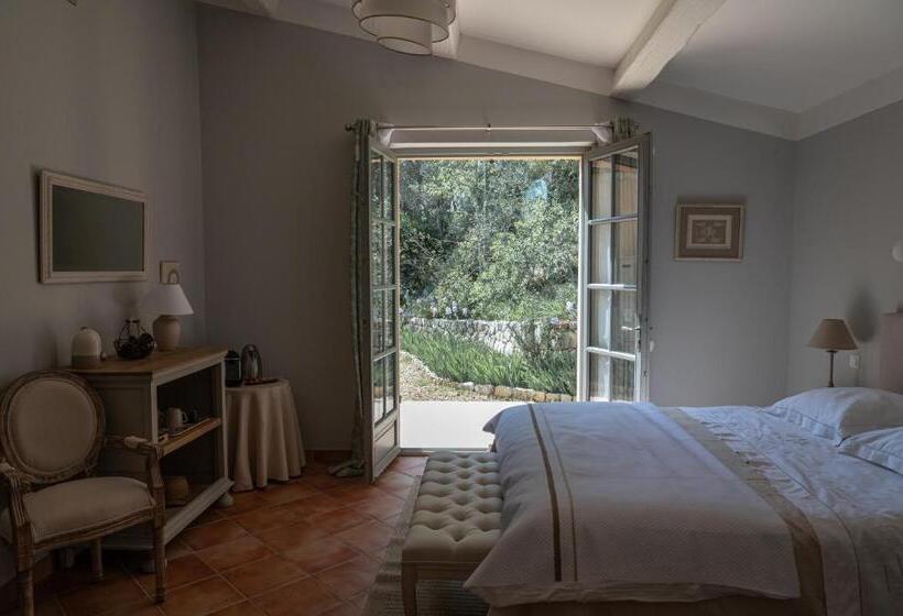 Номер Стандарт, Les Apiers, Chambre D Hôtes De Charme à Carcès