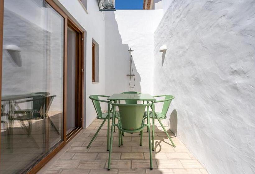 استودیوی استاندارد, Casa Vermelha Alvor