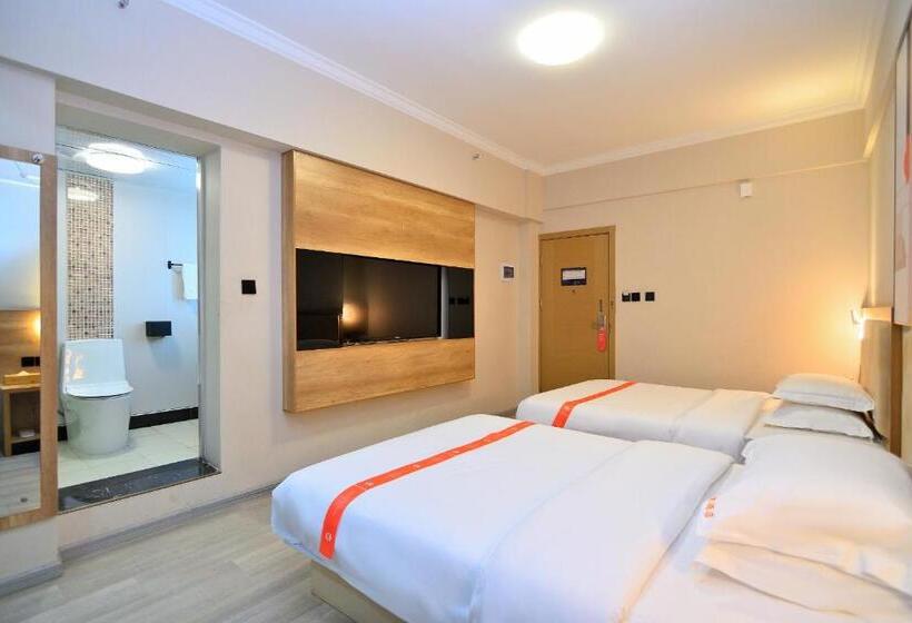 Номер Superior, Yilong Yitang Hotel Kunming Railway Station Joy City Center