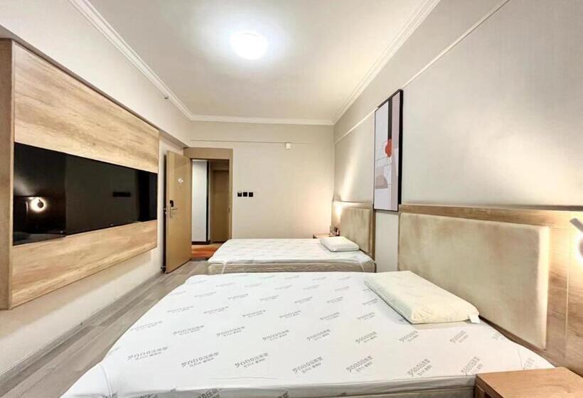 Номер Deluxe, Yilong Yitang Hotel Kunming Railway Station Joy City Center