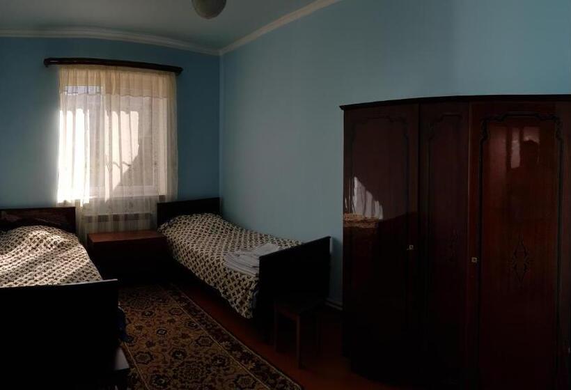标准房带园景, Ashot & Gohar B&b