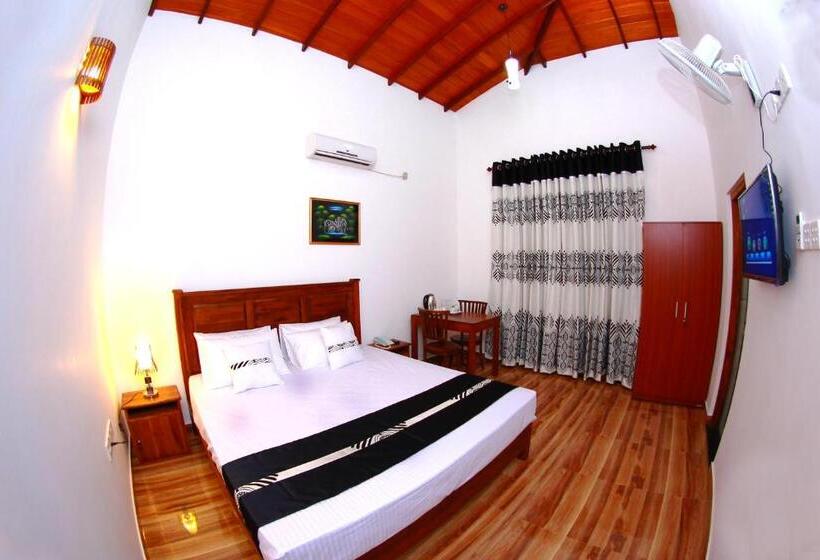 اتاق استاندارد سه نفره, Grand Residence