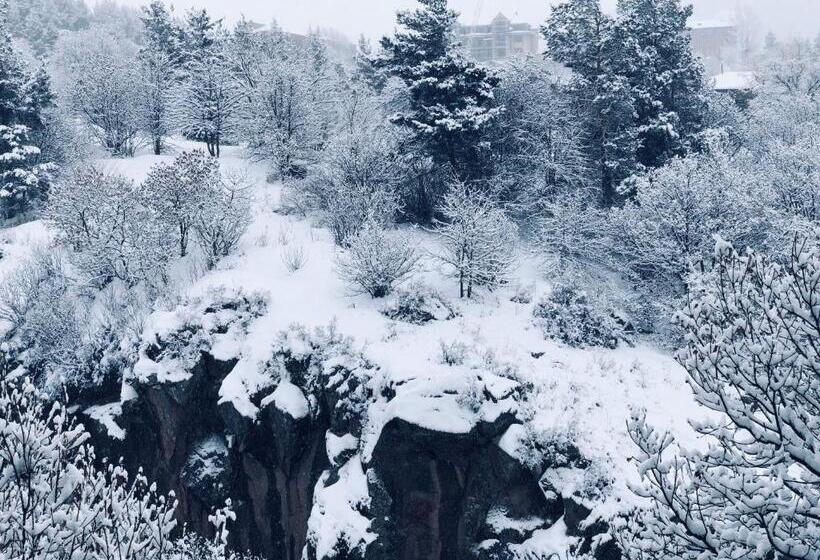 Трехместный Номер Deluxe, Jermuk Ani