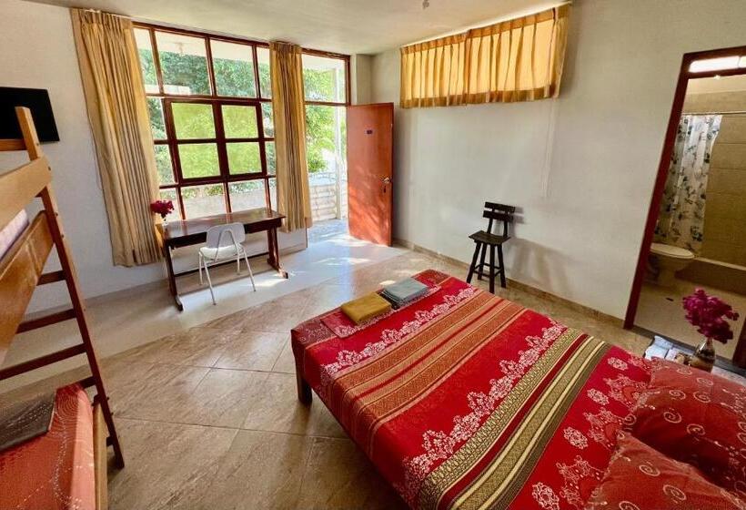 Семейный Номер, Stone House Mancora