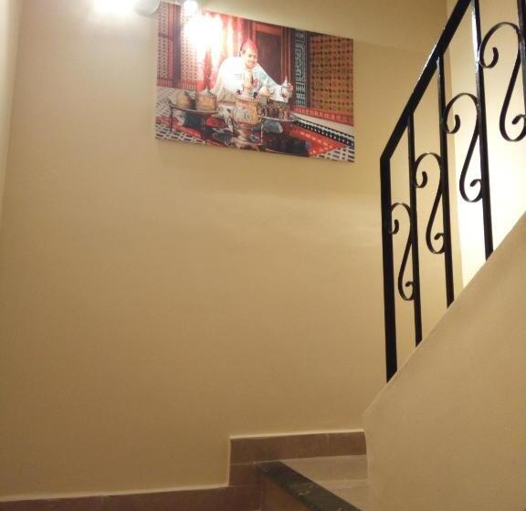 스탠다드 룸, Studios Taha