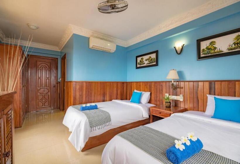 デラックスルーム, The Siem Reap Chilled Backpacker