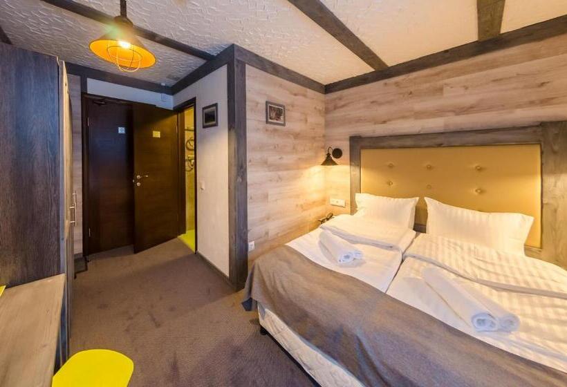 带观景的标准间, Chalet Crepdechine