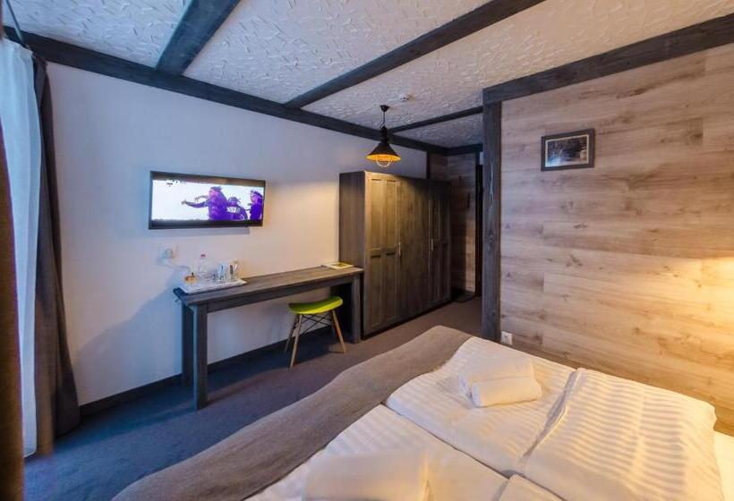 标准间带阳台, Chalet Crepdechine