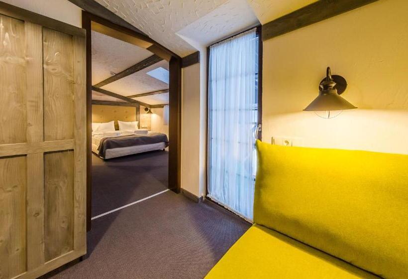 标准三人间, Chalet Crepdechine