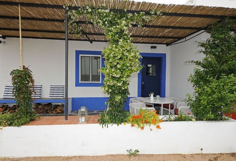 Дом 2 Спальни, Casas De Juromenha