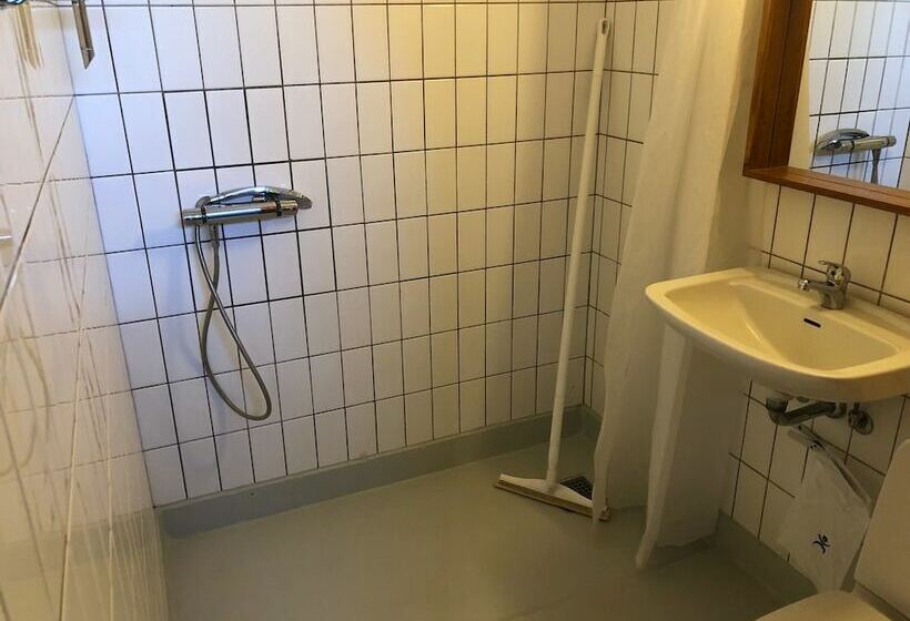 اتاق استاندارد چهار تخته, Danhostel Helsingør