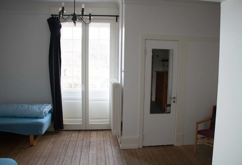 اتاق استاندارد سه نفره, Danhostel Helsingør