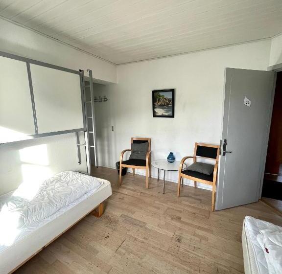 4인용 스탠다드 룸, Danhostel Sandvig