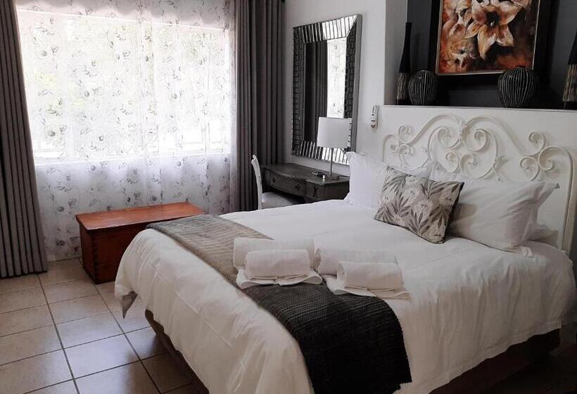 סוויטת 2 חדרי שינה, At 98 On Lynburn Guest House
