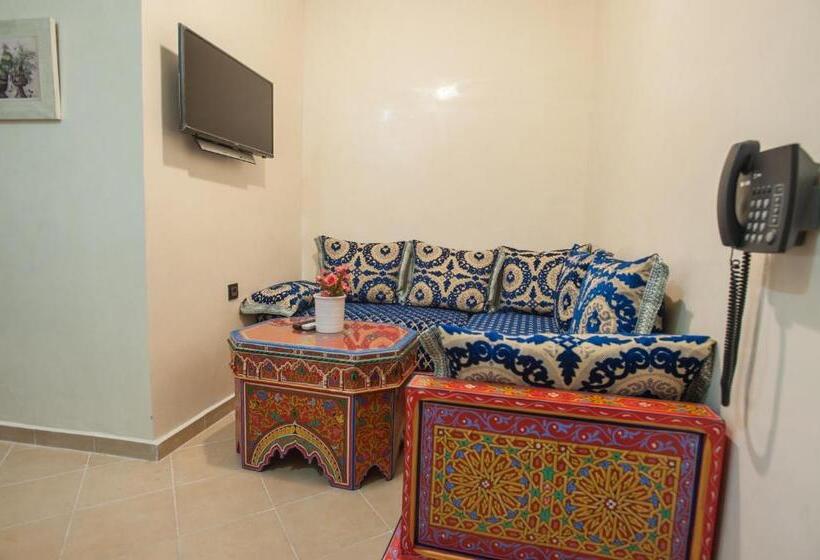 חדר סופריור, Puerta Azul