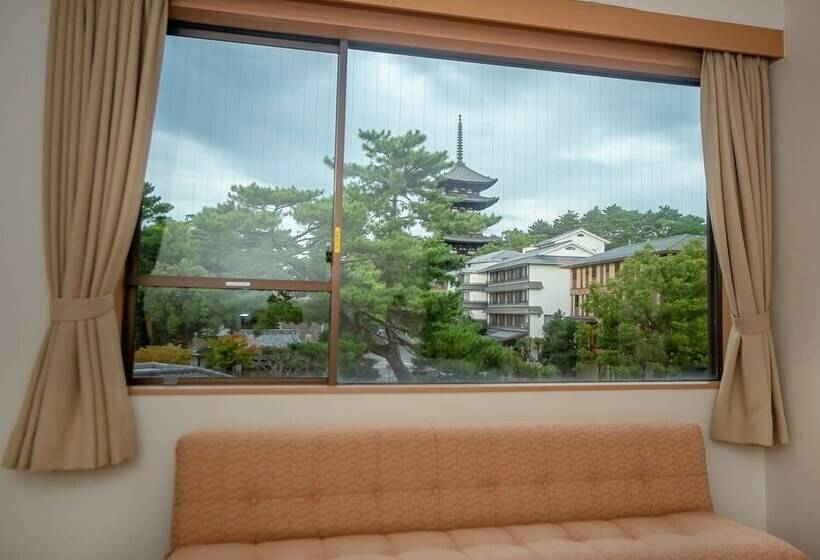 스탠다드 룸, Nara Visitor Center And Inn