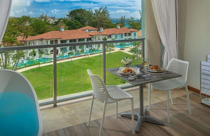 1 Bedroom Penthouse Apartment, Sandals Royal Barbados All Inclusive  Couples Only