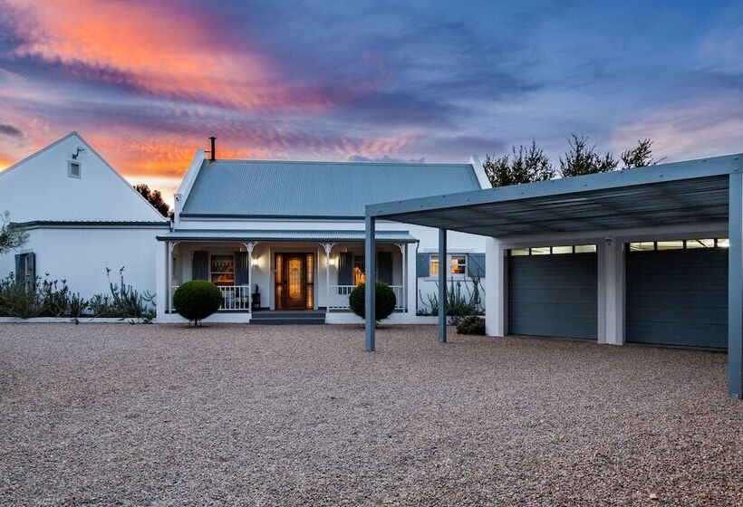 ３ベッドルームハウス, Karoo View Cottages
