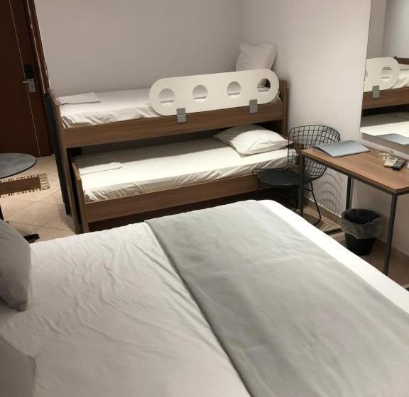 Familiekamer, Meliton Inn Hotel & Suites By The Beach