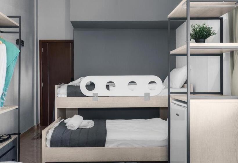Семейный Номер, Meliton Inn Hotel & Suites By The Beach
