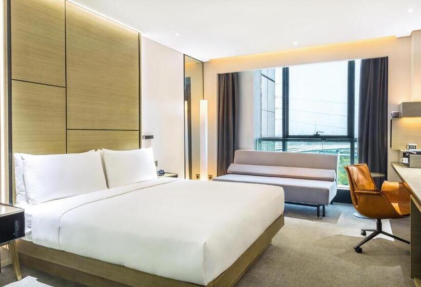 Номер Deluxe, Innside By Meliá Zhengzhou