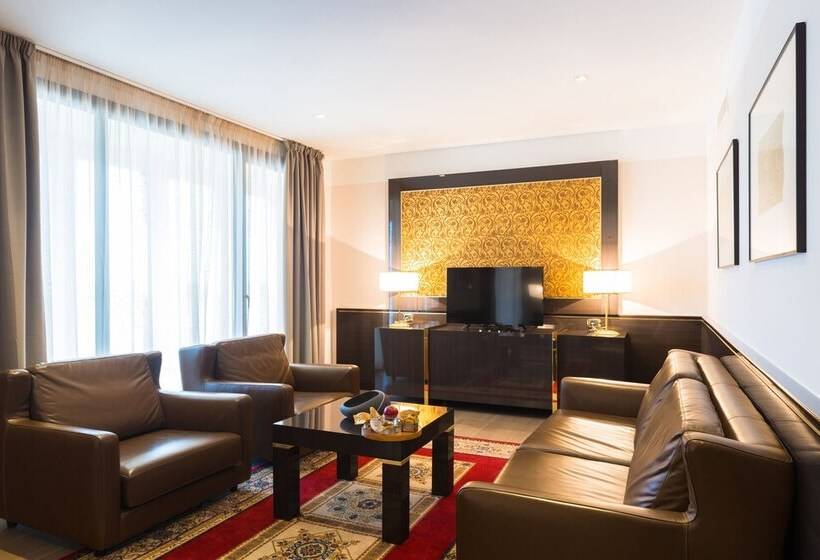 带露台的套间, Radisson Blu Hotel N Djamena