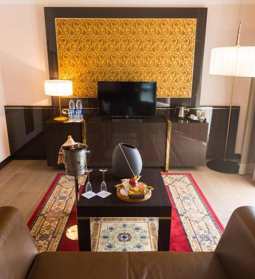 带露台的套间, Radisson Blu Hotel N Djamena