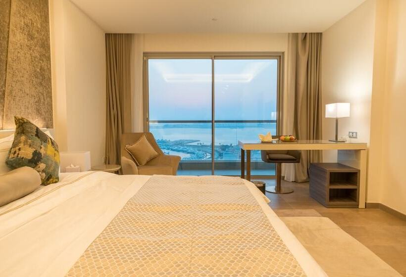 اتاق پرمیوم با چشم‌انداز دریا, The Grove Hotel & Conference Centre Bahrain