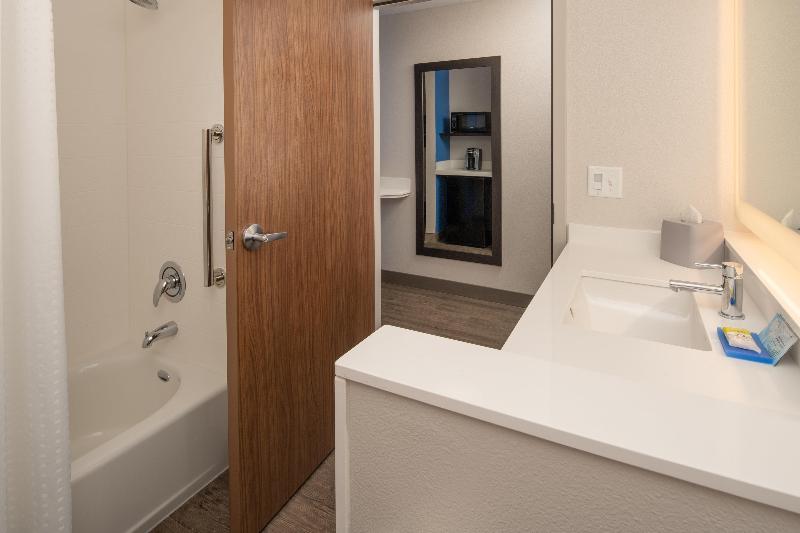 이그제큐티브 룸, Holiday Inn Express & Suites   Camas, An Ihg