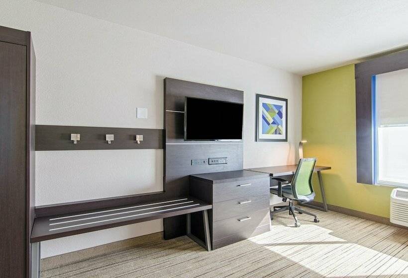 Люкс, Holiday Inn Express & Suites   Atchison, An Ihg