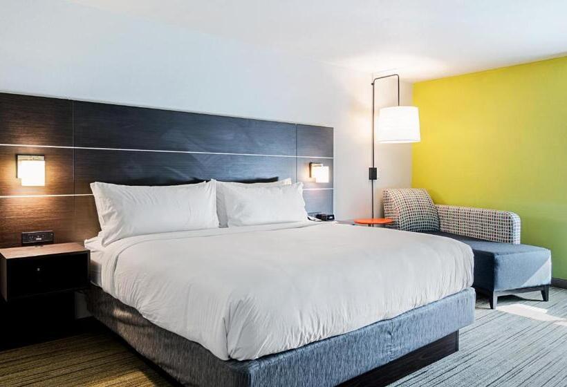 Люкс, Holiday Inn Express & Suites   Atchison, An Ihg