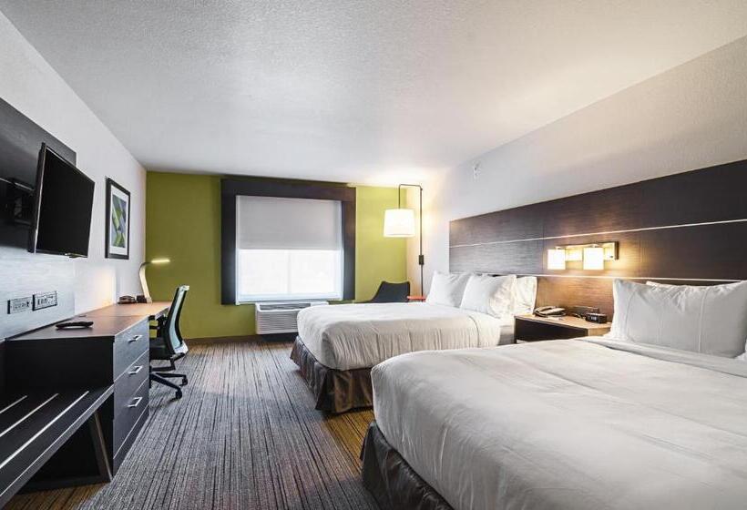 Номер Стандарт Адаптированный для Инвалидов, Holiday Inn Express & Suites   Atchison, An Ihg
