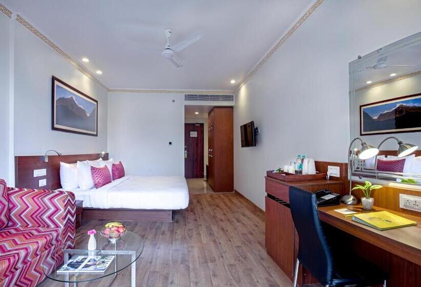 带观景的豪华间, Lemon Tree Hotel Gangtok
